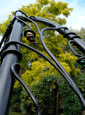 family garden swing detail